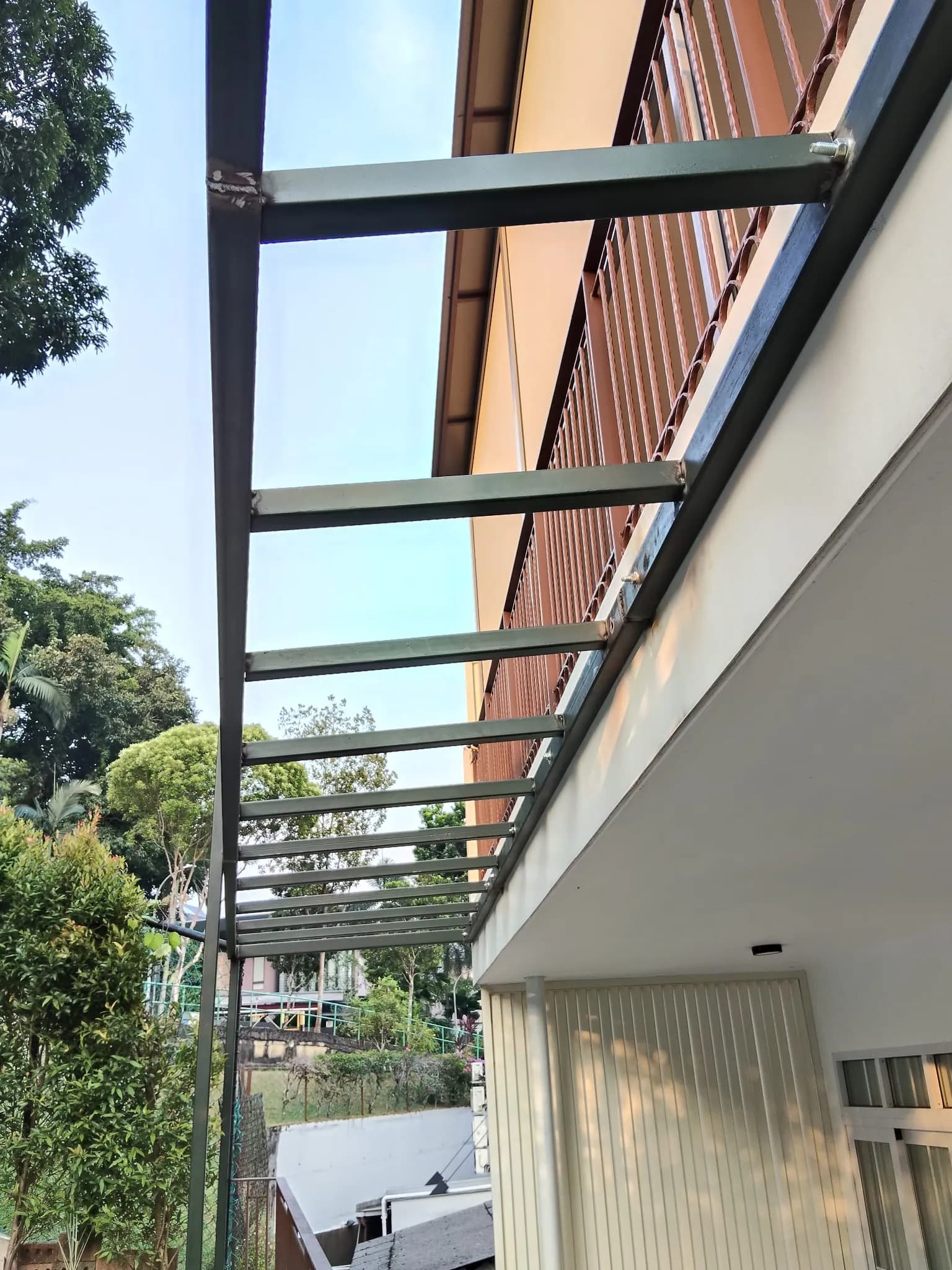 Rooftop Shelter Services — before